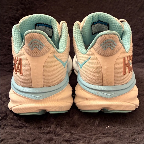 HOKA CLIFTON 9 - WHITE AND LIGHT BLUE - with BOX - Picture 8 of 15